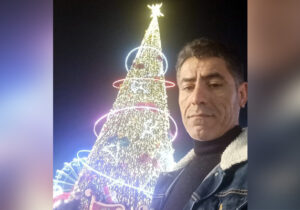 محمدرضا صدیق: در شب کریسمس ما برده وار کار می‌کردیم