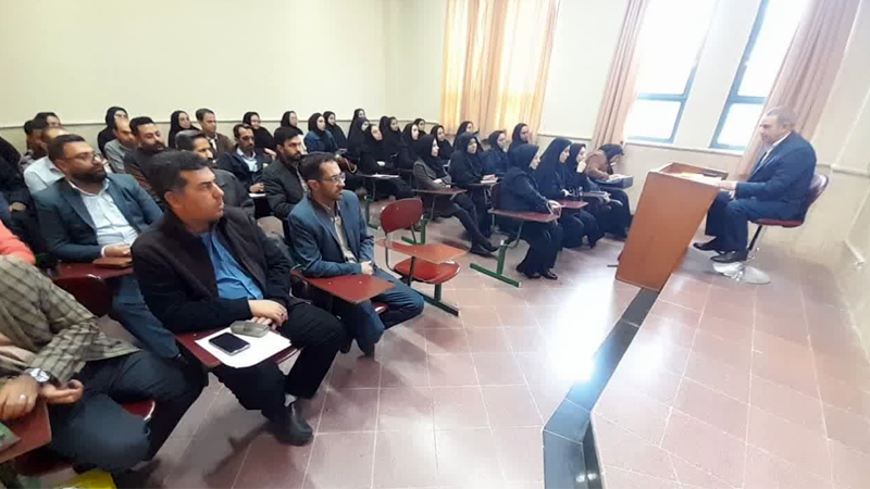 جلسات گفت و شنود در دانشگاه سمنان با حضور مسئول انجمن نجات استان