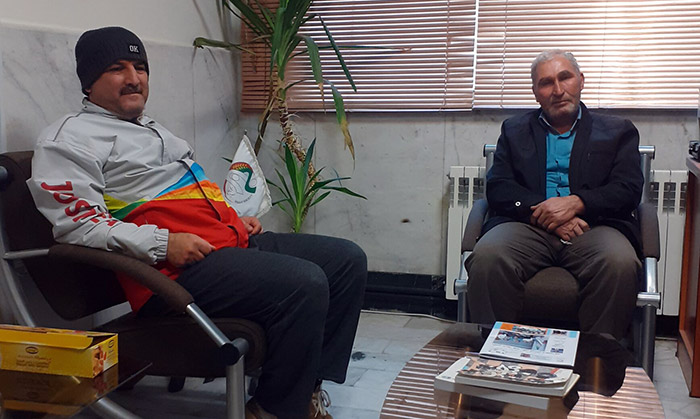 دورهمی اعضای انجمن نجات البرز به مناسبت تولد فرزند علی هاجری