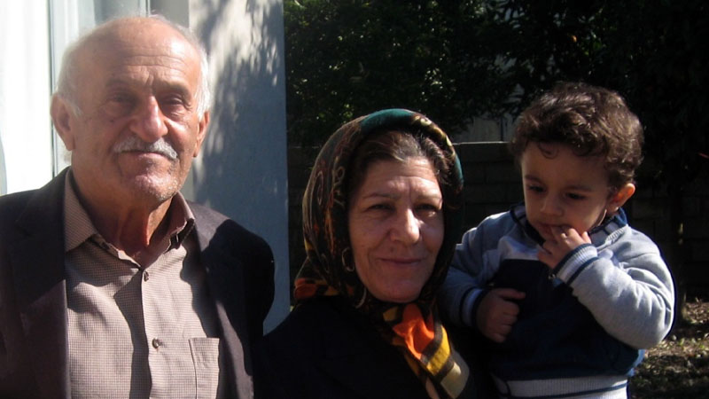 علی جان مطمئنم روزی به دروغ های رجوی پی می بری