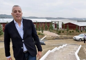 تلاش مذبوحانه مجاهدین برای پاک کردن گذشته