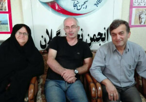 دیدار با خانواده احمد و امین تلاوتی در دفتر انجمن نجات گیلان