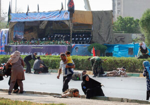 حمله تروریستی اهواز با حداقل ۲۵ کشته و ۷۰ مجروح