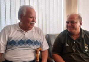 دیدار اعضای انجمن نجات یزد با ابوالقاسم رضایی عضو سابق مجاهدین خلق