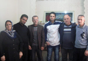 لطفاً به ما در کسب اطلاع از وضعیت برادرم ، شاه نور یاوری کمک کنید