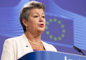 نامه مادران چشم انتظار زنجانی به کمیسر امور داخلی اروپا