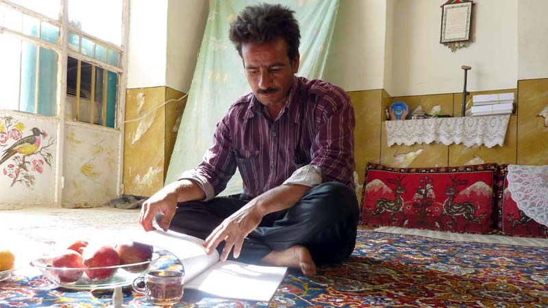 نامه حسن زارع زاده برای برادرش محمد زارع زاده در کمپ آلبانی