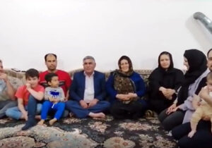 برادر عزیزم ،۳۳ سال است که چشم به راه آمدنت هستیم