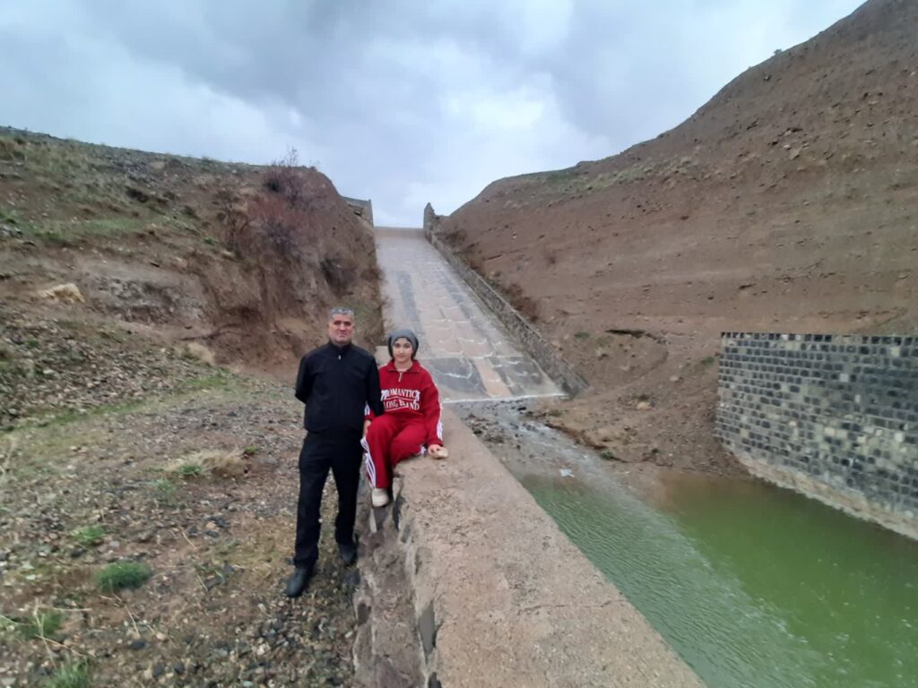خاطره ای از برخورد غیرانسانی سران مجاهدین در اولین مواجهه با خانواده ام