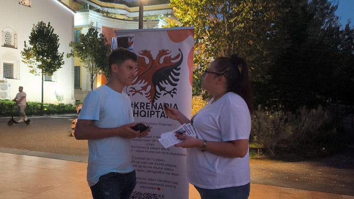 në sheshin qendror të Tiranës u mbajt tubimi “Krenaria Shqiptare”